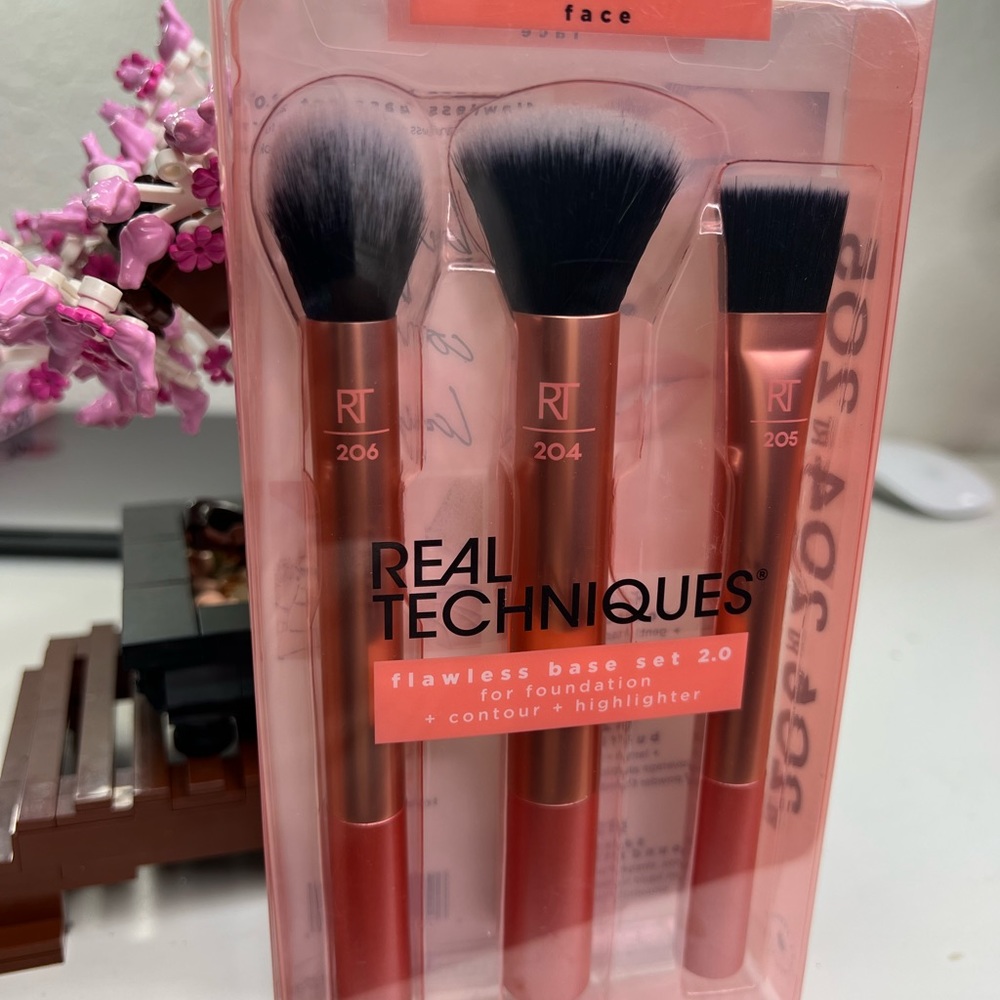 Real Techniques brush set